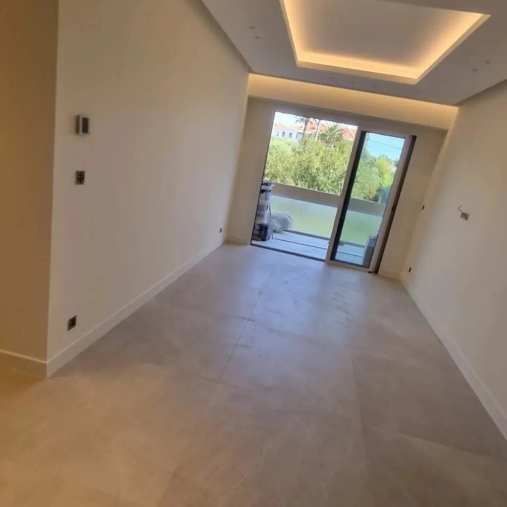 Faux plafond a gorge led